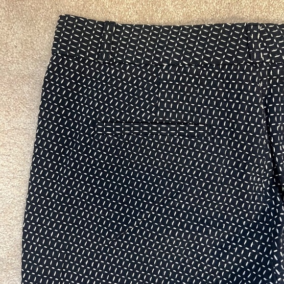 Banana Republic Black White Stitching Pattern Sloan Pants Size 4 - Picture 8 of 12